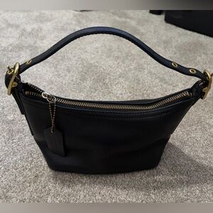 Coach Vintage Demi 9844 Small Hobo Black
